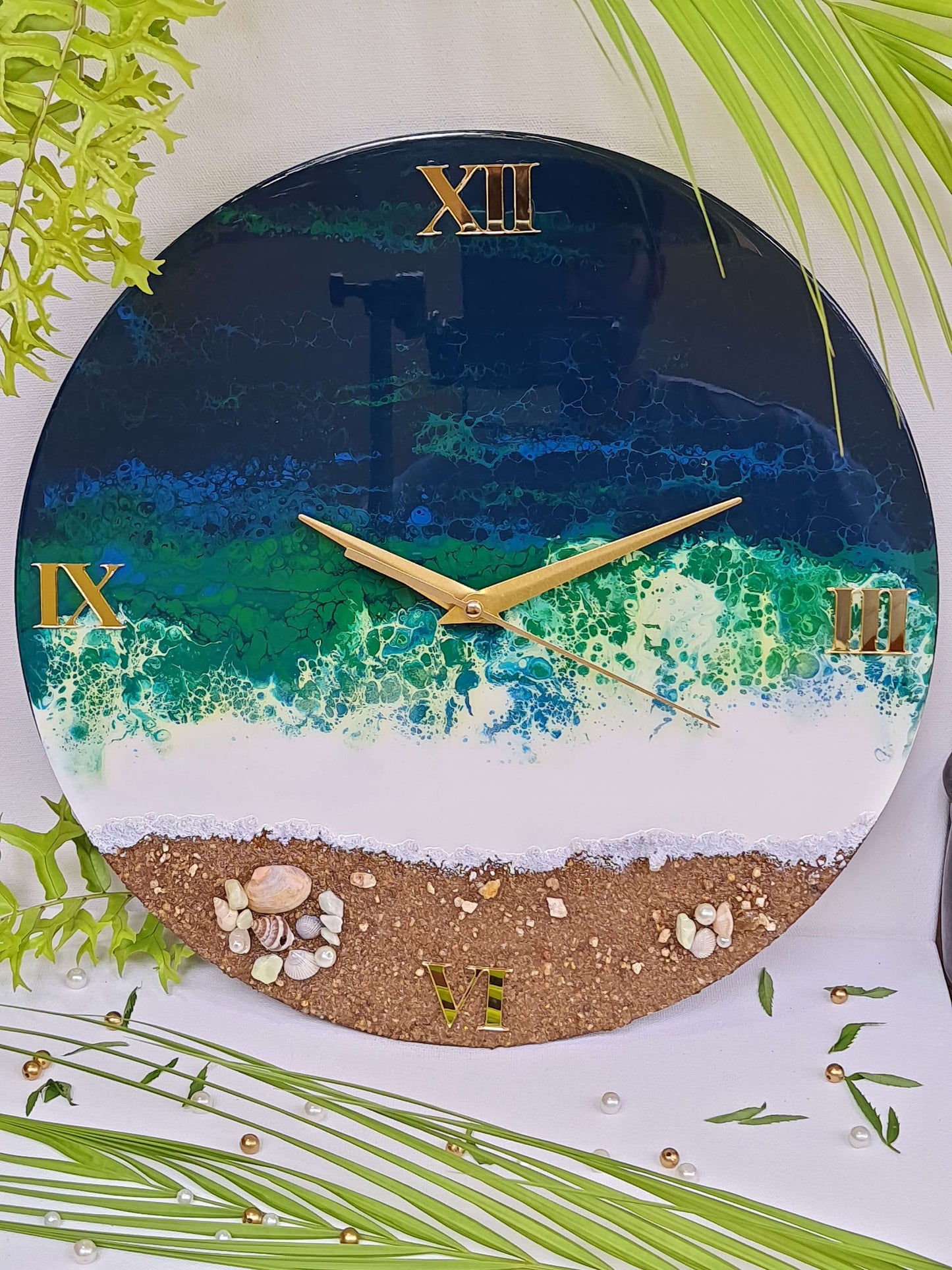 Resin Wall Clock 14012