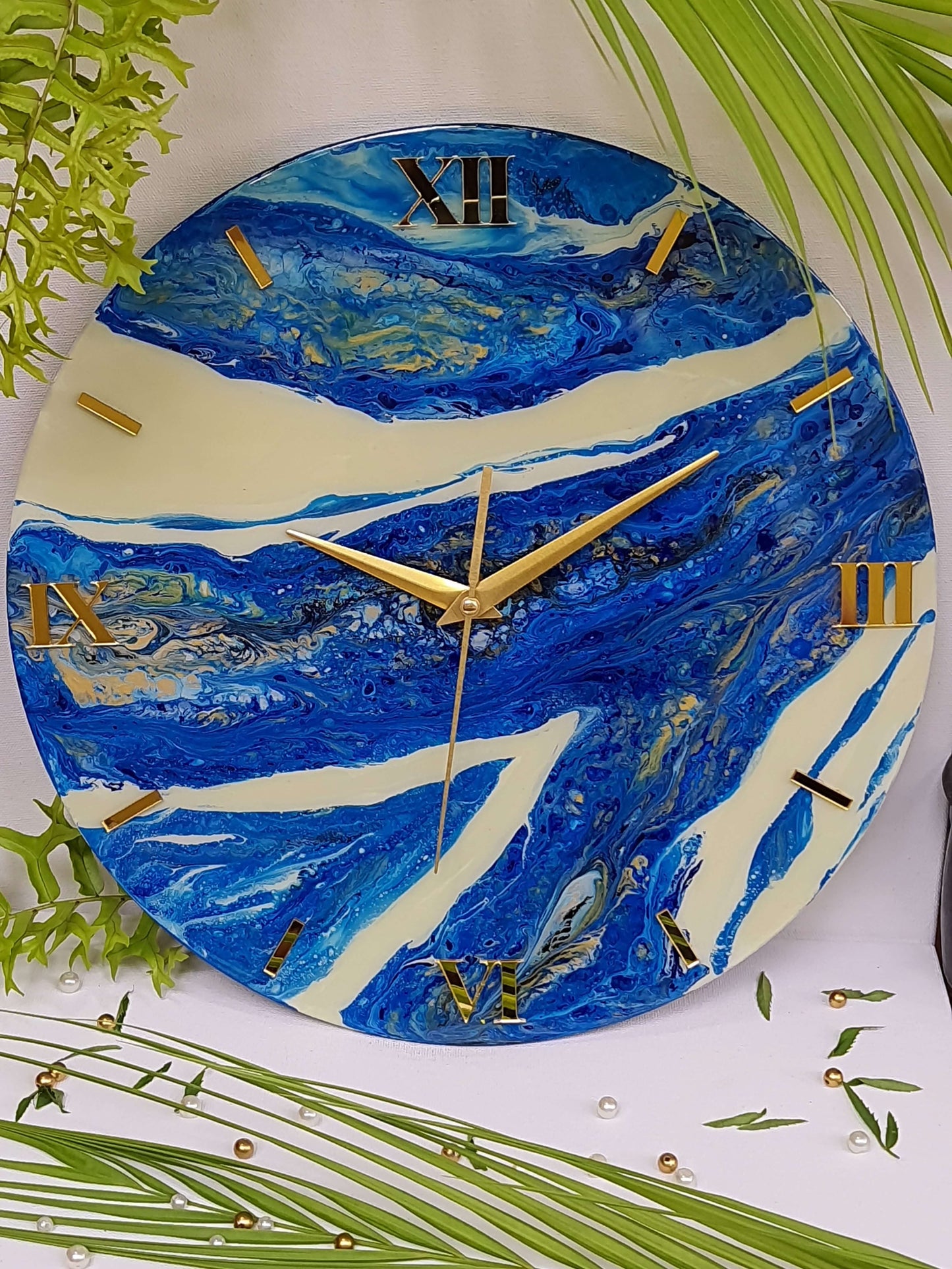 Resin Wall Clock 14013