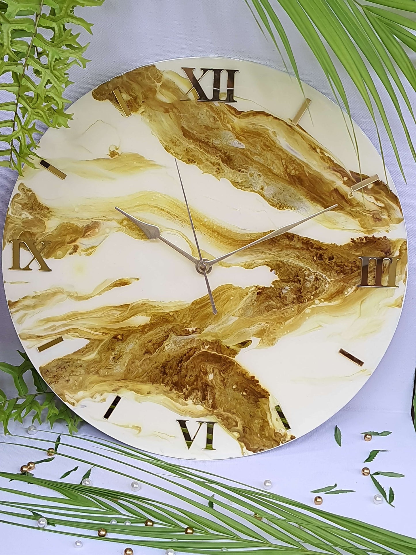 Resin Wall Clock 14020