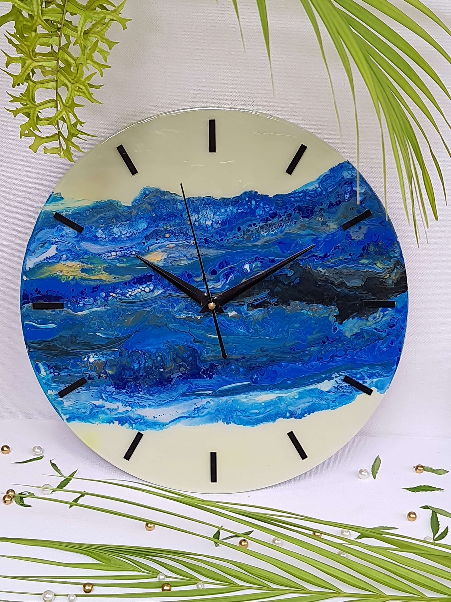 Resin Wall Clock 12011