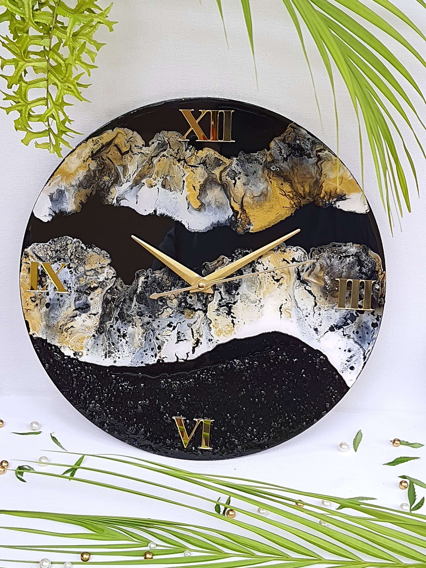 Resin Wall Clock 12015