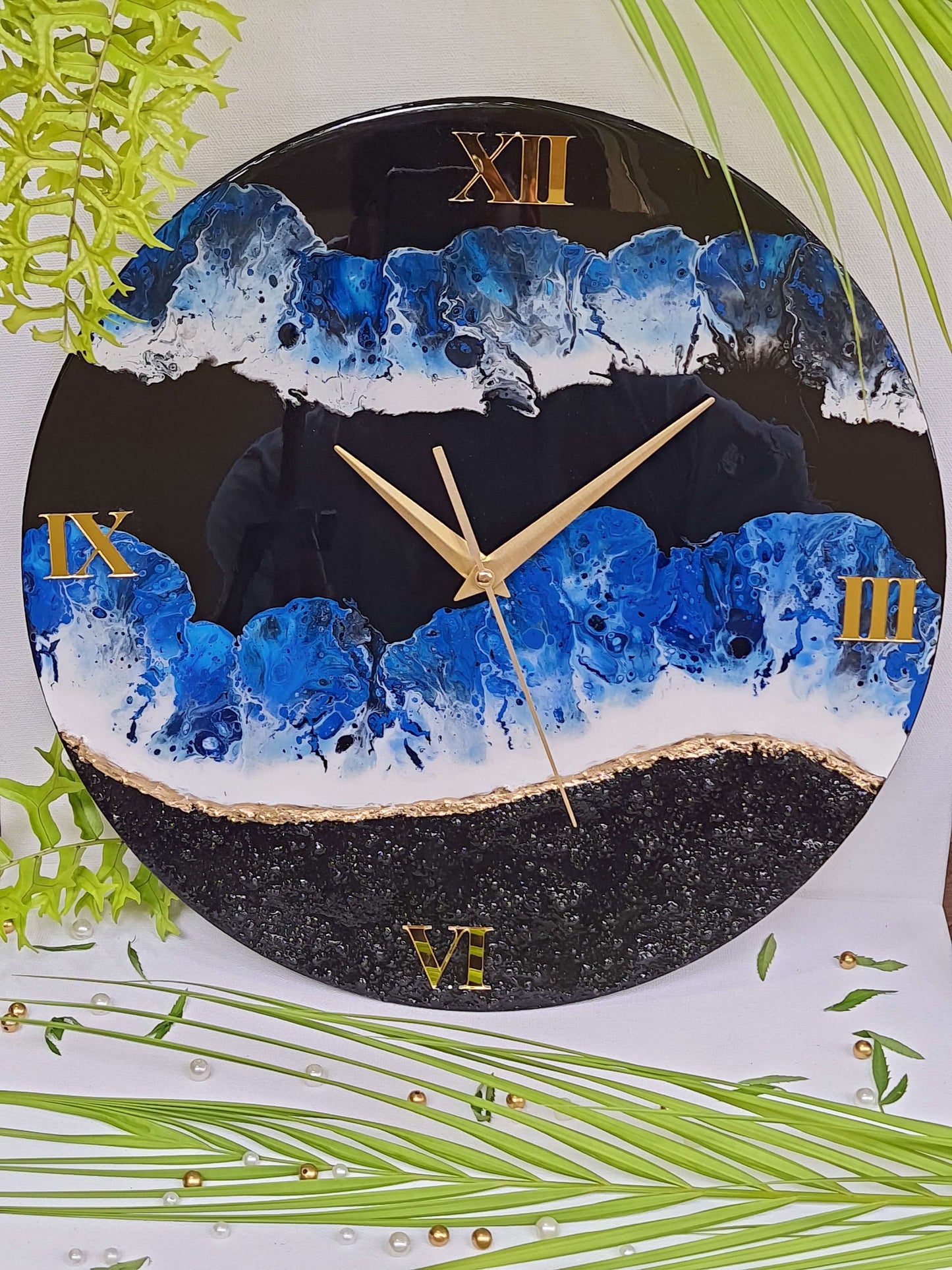 Resin Wall Clock 14002