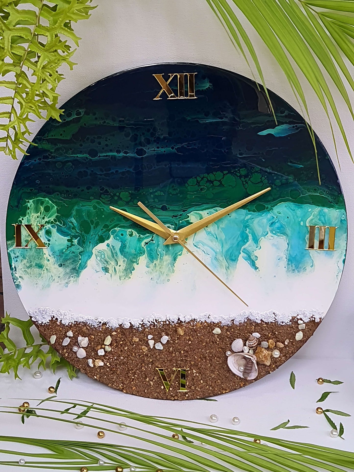 Resin Wall Clock 14009