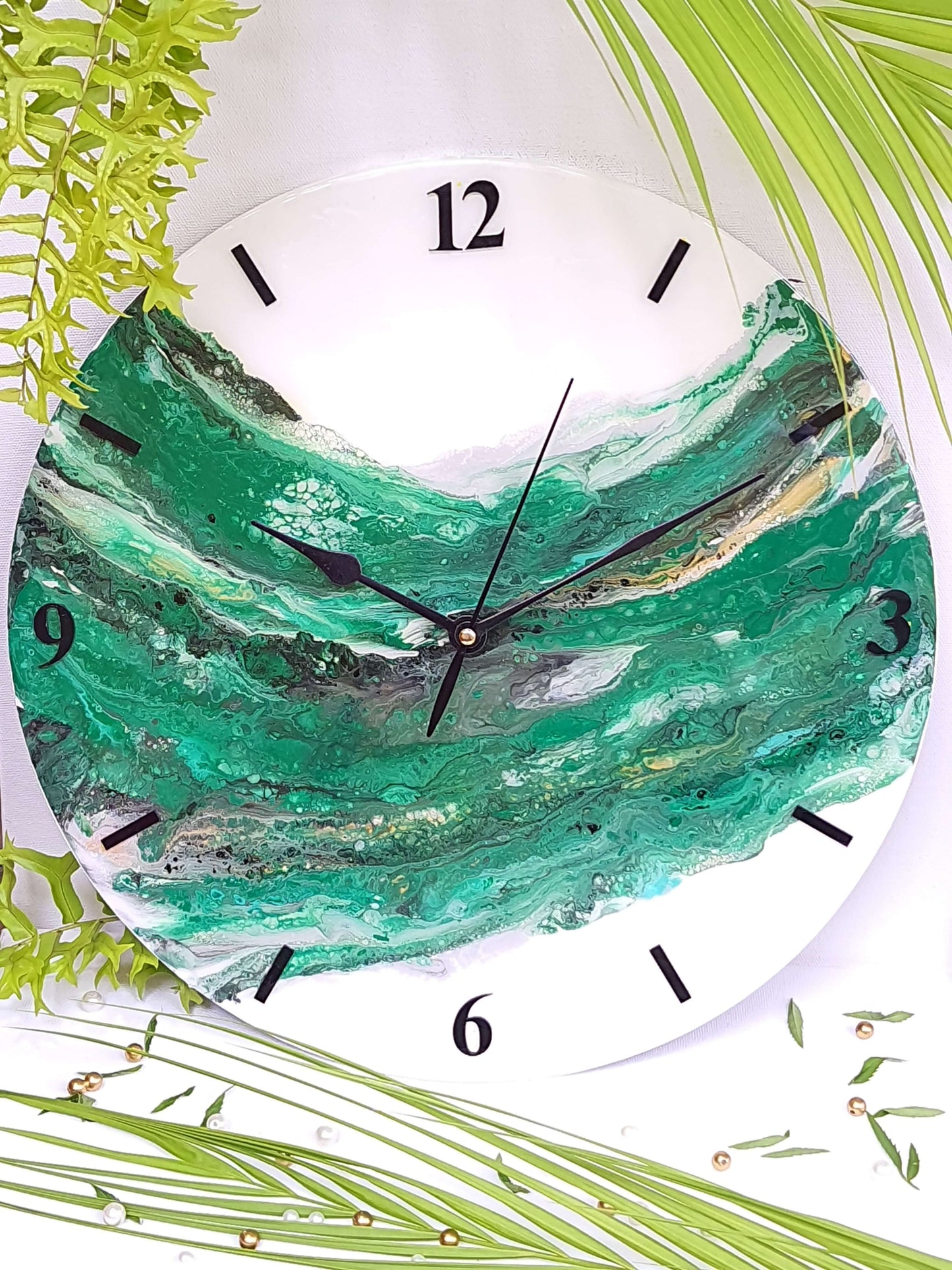 Resin Wall Clock 14024